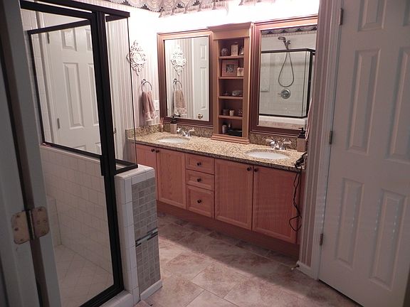 Updated Master Bathroom