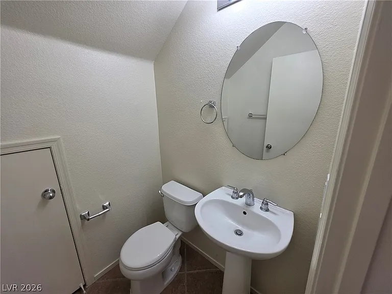 3665 Remington Grove Ave — Photo 49