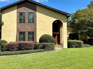 212 Man O War Cir, Cantonment, FL 32533