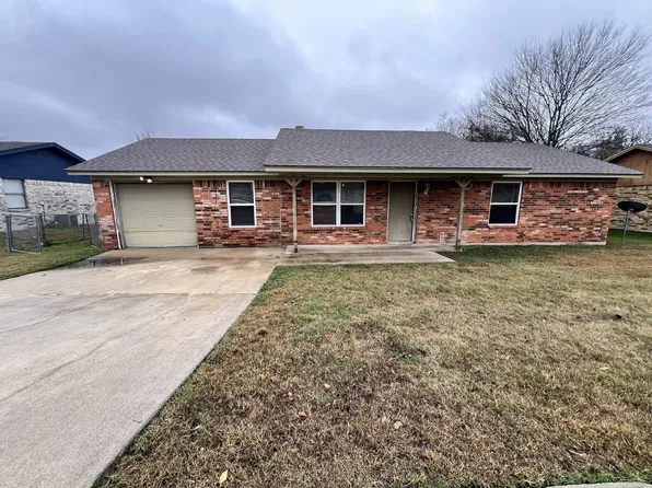 2110 Lago Trl, Killeen, TX 76543