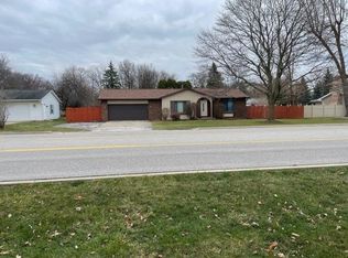 2890 Wieneke Rd, Saginaw, MI 48603