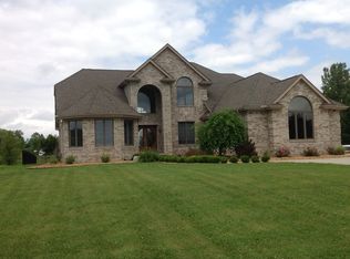 6446 Plank Rd, Cottrellville, MI 48039