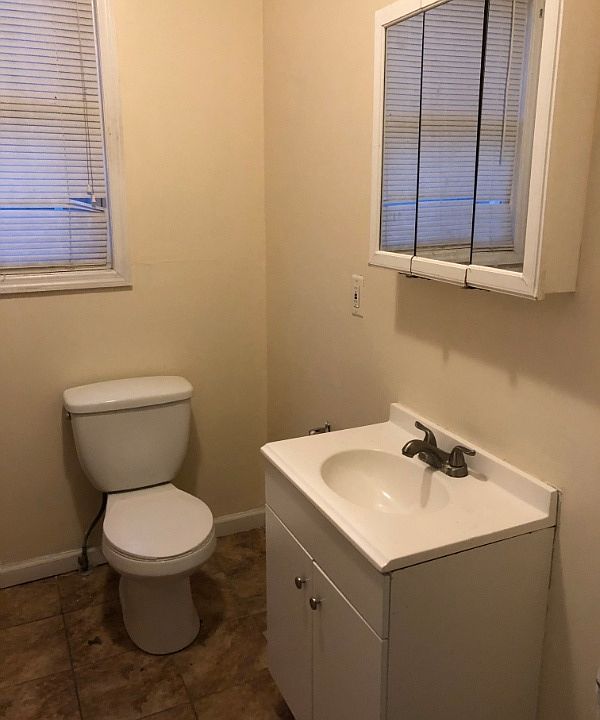 1st image of 82 N 15th St Floor 2