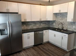 2176 N 63rd St, Wauwatosa, WI 53213