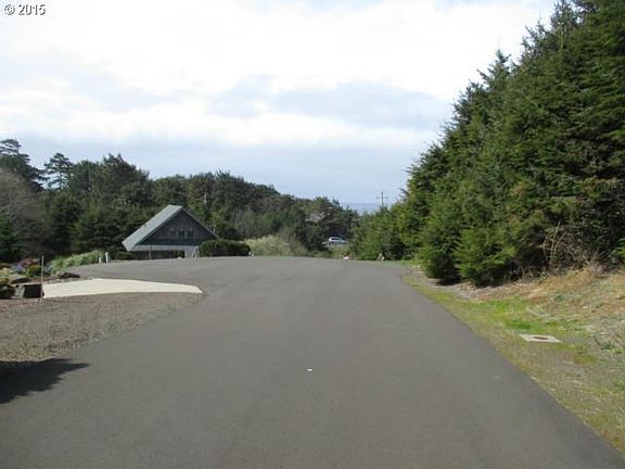 5th image of Big Cedar Dr