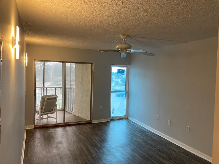 4908 38th Way S #303 — Photo 9