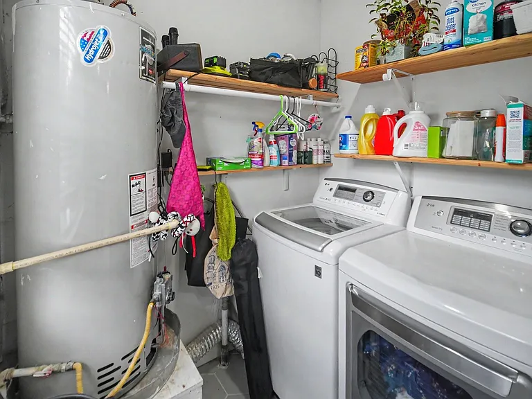 5226 Pomander Rd — Photo 30