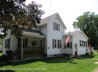 218 S Gwinner St, Ithaca, MI 48847