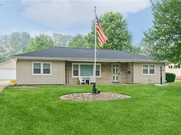 1412 Highview Dr, Des Moines, IA 50315