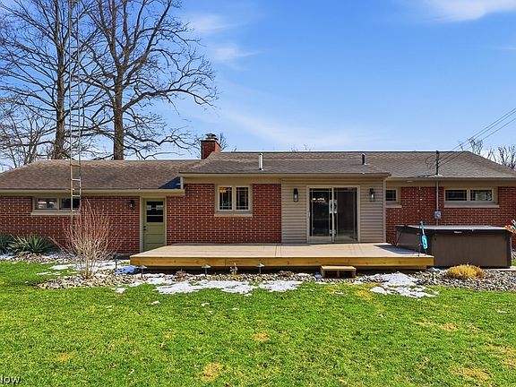 2nd image of 2625 Belleflower Dr