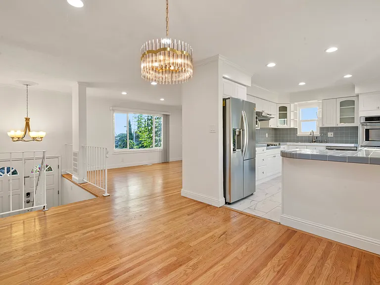 430 Monaco Ave — Photo 15