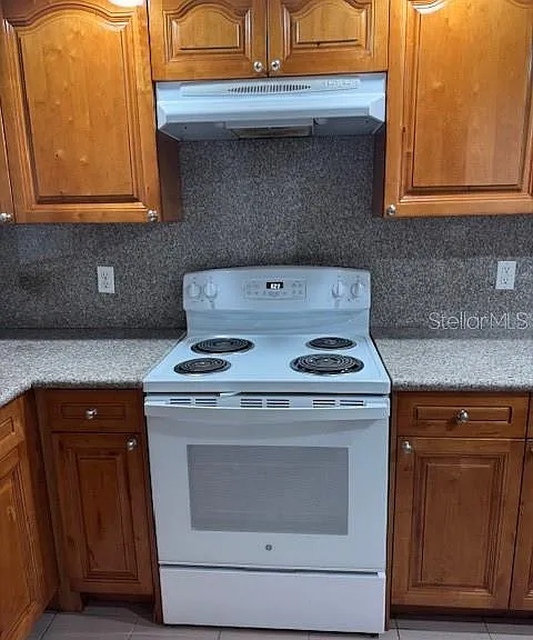 25385 Sandhill Blvd #D2 — Photo 9