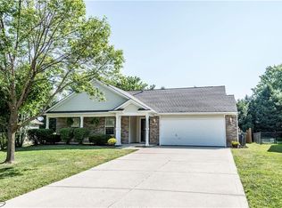 6919 Millbrook Cir, Indianapolis, IN