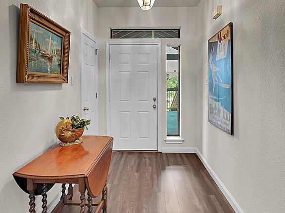 5th image of 27095 Meadowmore Ct Unit 402