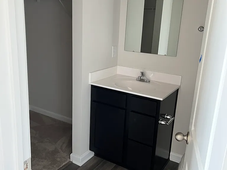 Carson Cir — Photo 3