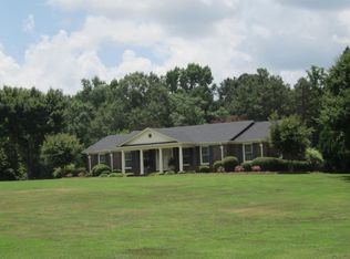 1990 Pine Top Rd, Belton, SC 29627