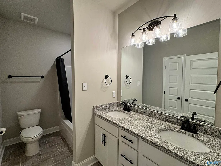 109 Kambry Grove Dr — Photo 21
