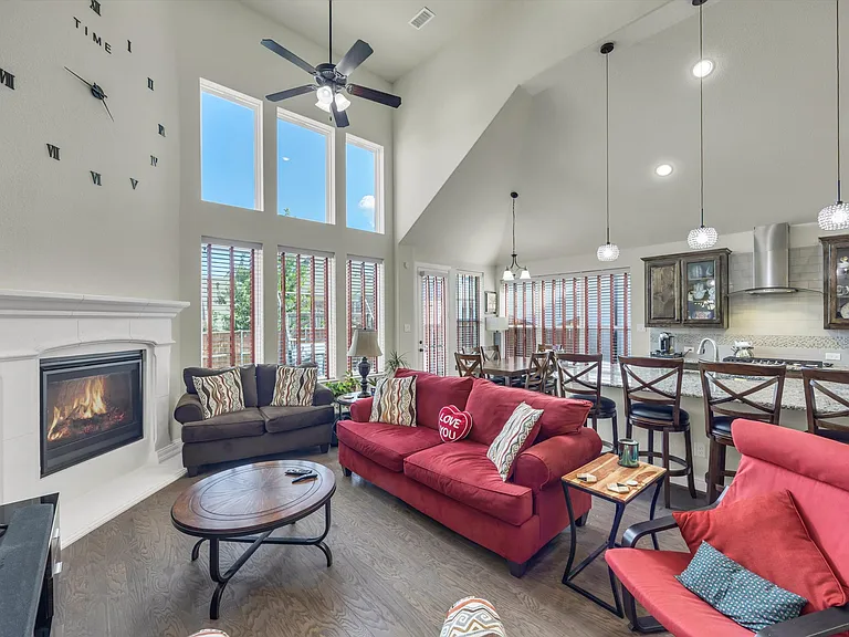 5520 Palisades Dr — Photo 33