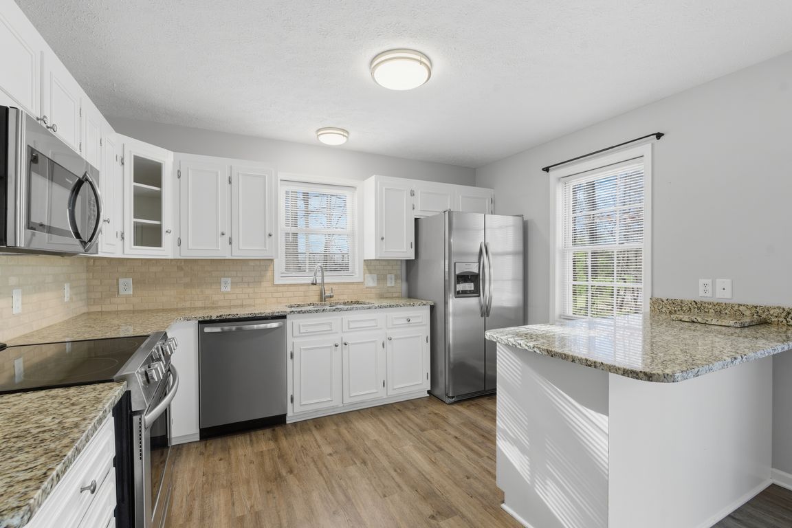 next background image