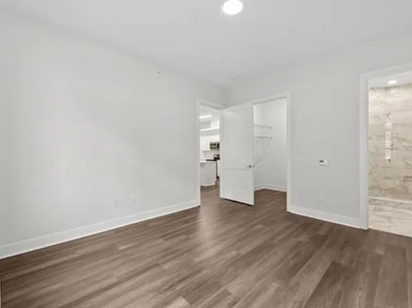 121 34th Street image 162 of 213