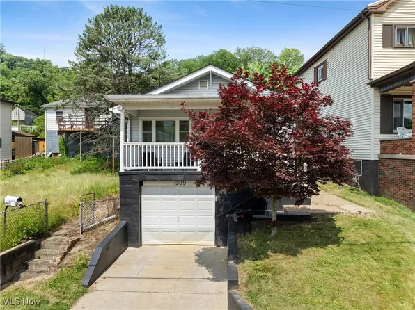 1309 N 7th St, Martins Ferry, OH 43935