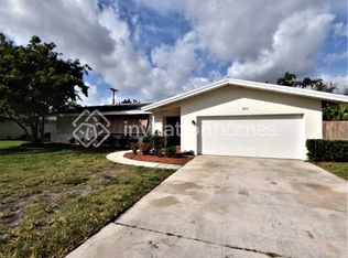 2931 S Seacrest Blvd, Boynton Beach, FL 33435