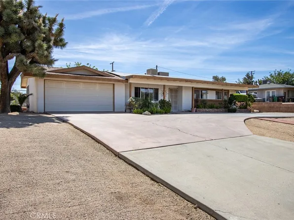 7613 Cherokee Trl, Yucca Valley, CA 92284