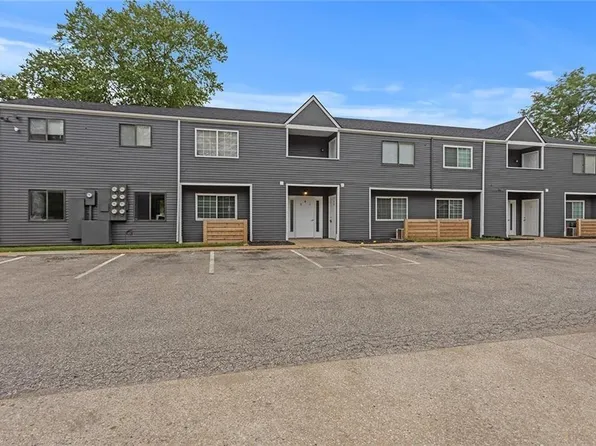 1502 W 25th Ct APT D2, Lawrence, KS 66046