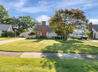 154 Hilltop Dr NW, Canton, OH 44708