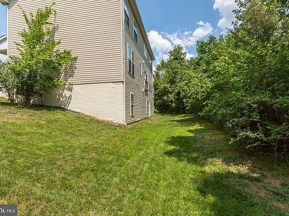 4th image of 7613 Maracaibo Ct