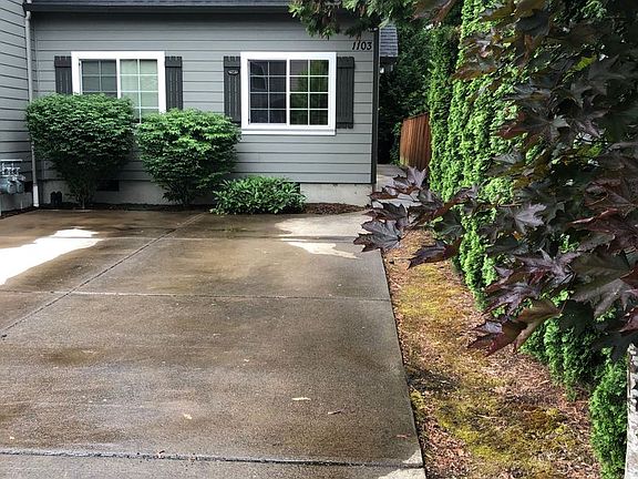 2nd image of 1103 NW 27th St