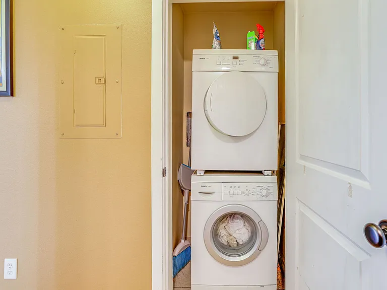 Laundry Room Cabinet
