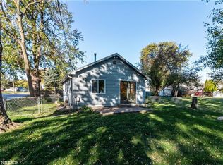4010 SW 5th St, Des Moines, IA 50315