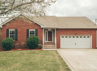 1036 Donoho Dr, Old Hickory, TN 37138
