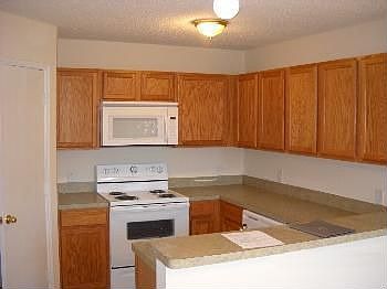 4th image of 12516 Katie Ln