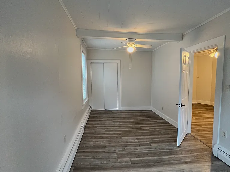 98-100 School St #100C — Photo 5