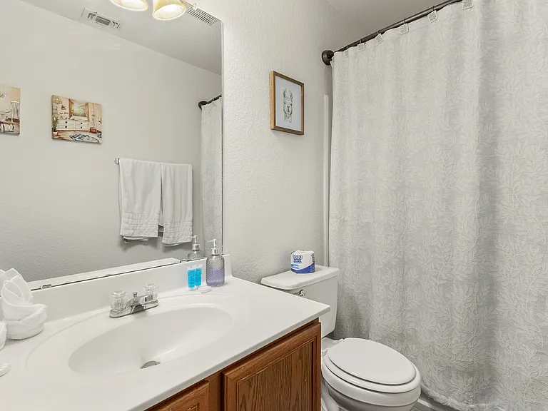 5406 Tomas Cir — Photo 32