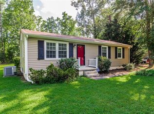 10201 Hickory Rd, South Chesterfield, VA 23803