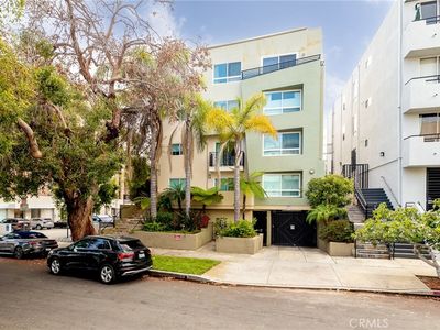 1177 Wellesley Ave APT 102, Los Angeles, CA, 90049