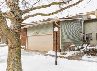 1124 Terrace Park Dr, Bettendorf, IA 52722