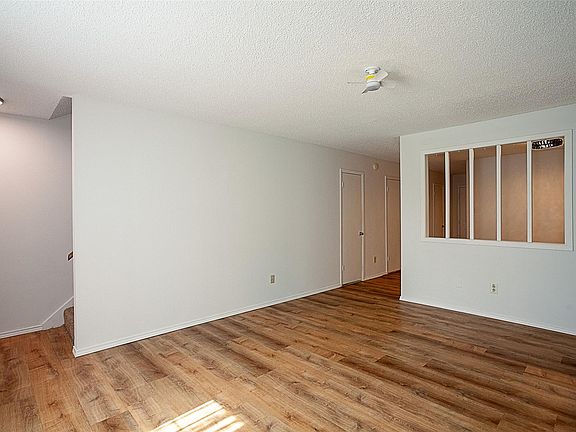 3rd image of 4150 Crow Rd APT 10
