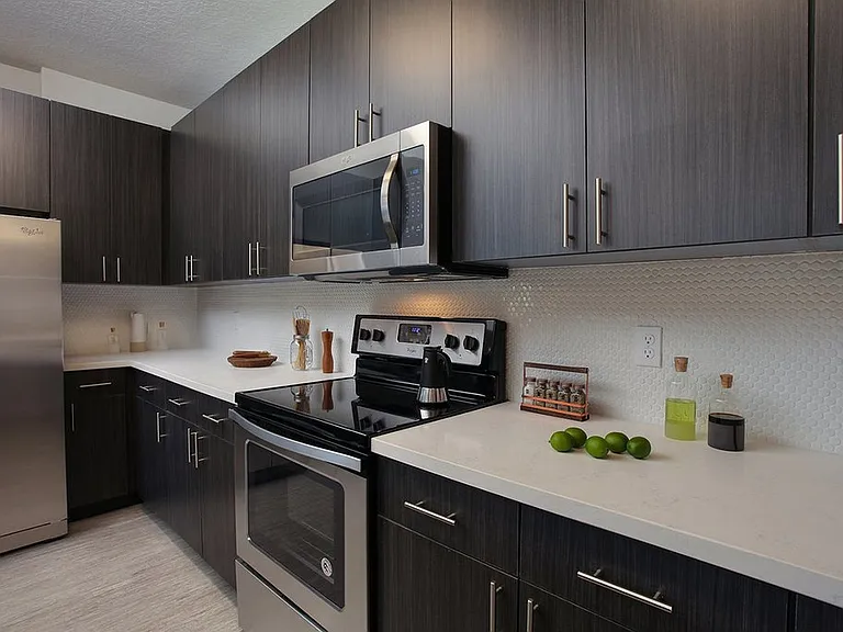 Legacy Union Square Apartments — Photo 22