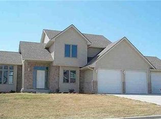 3136 Bayberry Rd, Ames, IA 50014