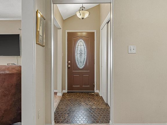 5th image of 2221 Indian Trails St