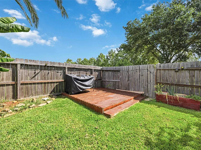 1029 Riverwood Dr — Photo 19