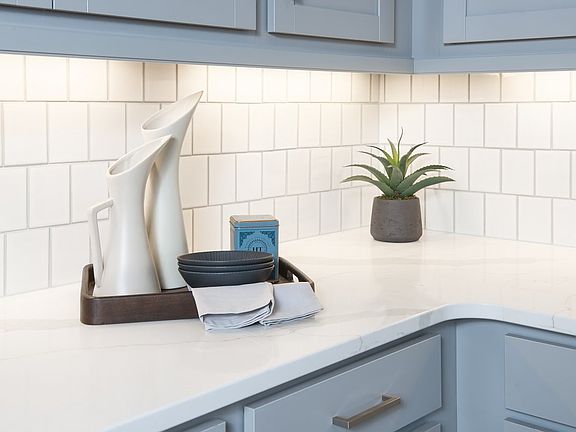 Spacious kitchen countertops