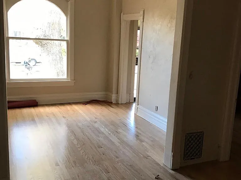 Living Room and Entry