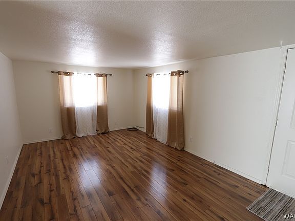 3rd image of 4505 S Calle Valle Vista