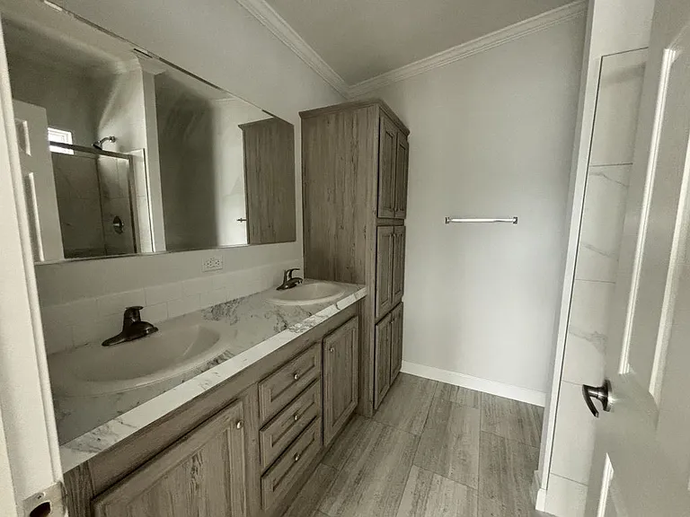 28 Nyborg Ave #28 — Photo 10