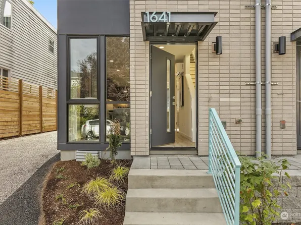 1641 22nd Avenue, Seattle, WA 98122